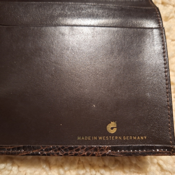 Vintage Alligator Long Wallet - Picture 4 of 5